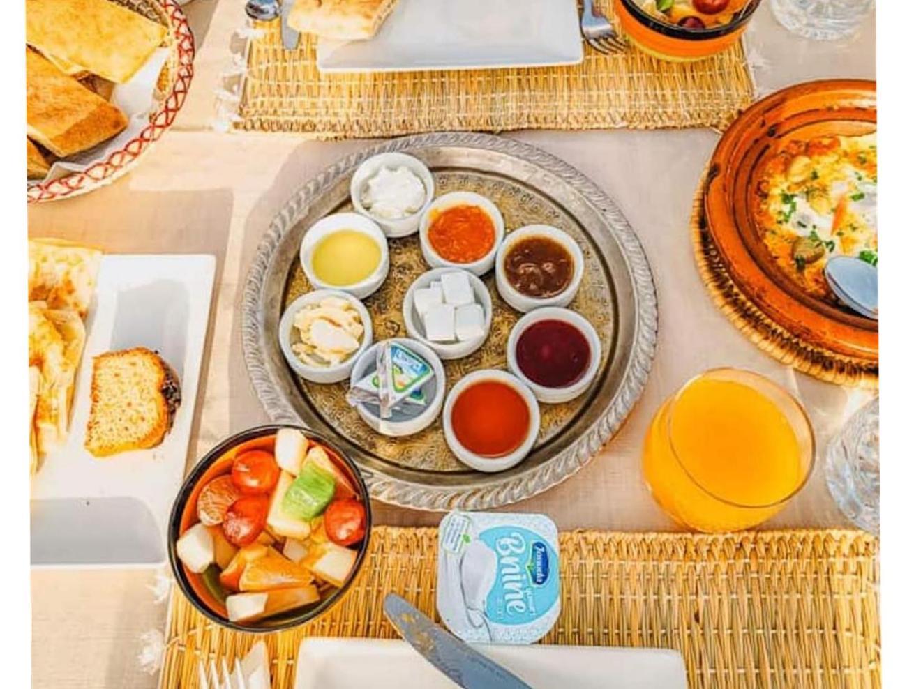 Sahara Traveling Camp Hotel Merzouga Ngoại thất bức ảnh