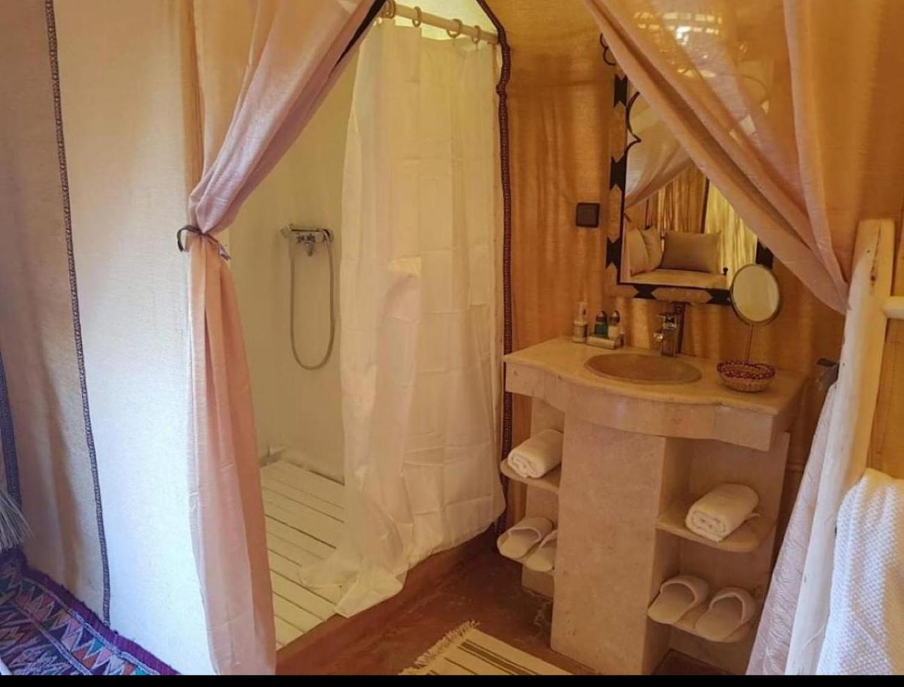 Sahara Traveling Camp Hotel Merzouga Ngoại thất bức ảnh